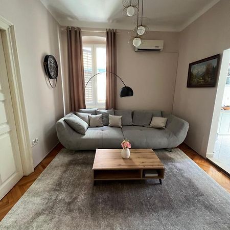 Apartman Sandra Пула Экстерьер фото